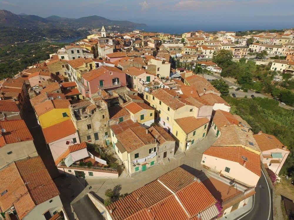 Appartamento La Maison Capoliveri  Bagian luar foto